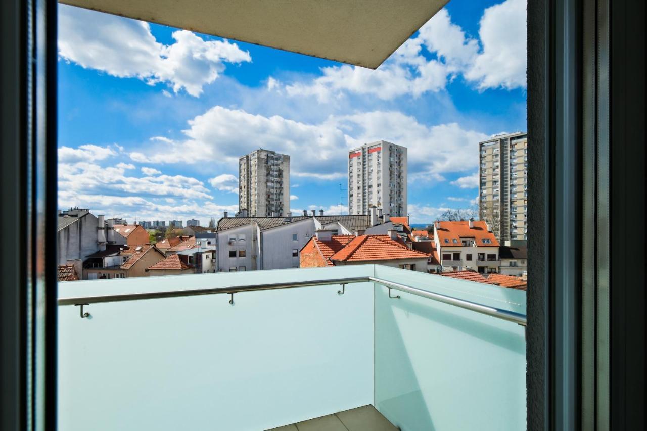 Apartment Zagreb, 0-24, Self Service Check-In, Free Parking Dış mekan fotoğraf
